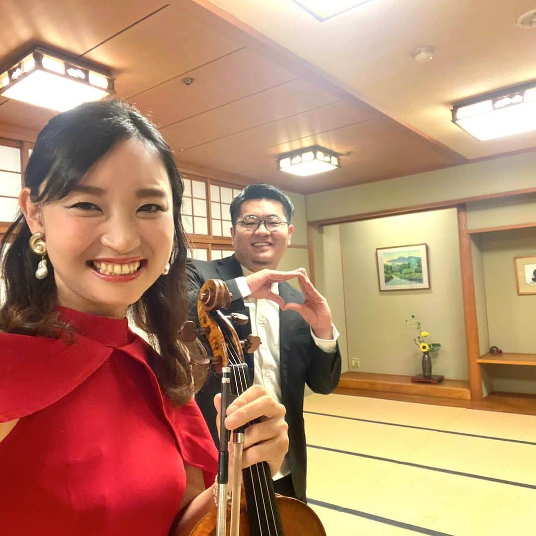 益子侑さんのインスタグラム写真 - (益子侑Instagram)「クローズド演奏🎻 ありがとうございました🎻🎹 おにおんリングの輪を広げてきました🧅🧅 #最近赤多め  #おにおにおにおんぷ #第2話公開中」7月1日 23時21分 - yu.mashiko