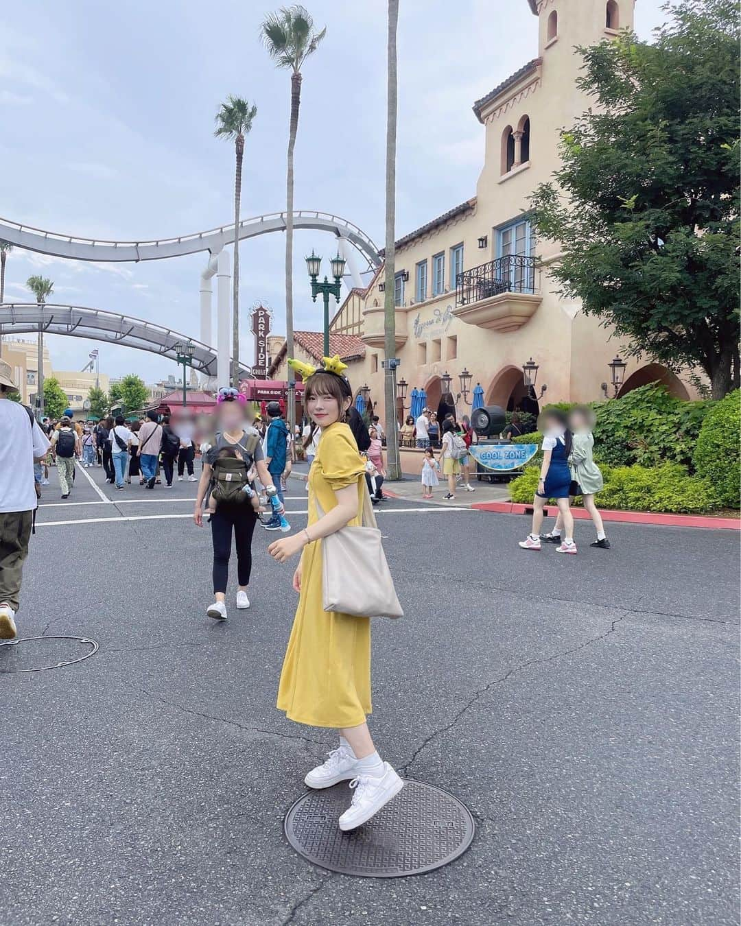 橋本紗奈さんのインスタグラム写真 - (橋本紗奈Instagram)「USJ🌎 . . マリオブースに行ってきたよー！ 私はバナナコーデ🍌笑 . . #本当はピーチのつもりだったけどバナナになった #まぁいいか　#それも人生 #usj #usjコーデ #usjファン #マリオ #マリオコーデ #マリオ　#ニンテンドーワールド #バナナコーデ #黄色　#黄色ワンピ #遊園地コーデ #ootd #fashon #asiagirl #japan #osaka #ユニバーサルスタジオジャパン」7月1日 23時21分 - hashimoto_sana