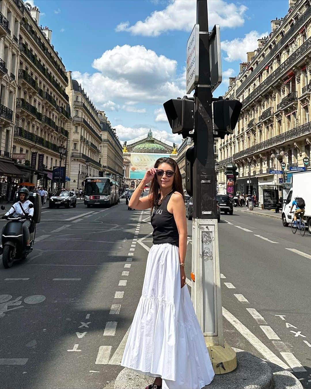 Taki Tanakaのインスタグラム：「#day6 #paris  PATOU DAY🖤  1.2.#outfit #ootd #outfitoftheday  tops,skirt #patou #良いもの好きなものを長く愛そう   4.5.6.7.8.9. 夜は#パトゥ の @sophie_brocart @thepatatino と楽しい夜。 今話題のレストラン @sugaarparis にて。  @patou  #izastagram」