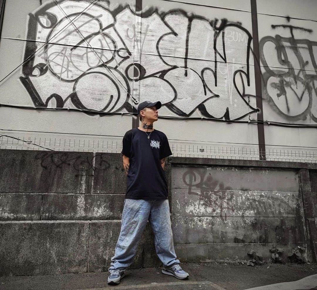 カワグチジンさんのインスタグラム写真 - (カワグチジンInstagram)「thank you allways support @blackxbrain  @illnessdead」7月2日 0時07分 - kurtcojain
