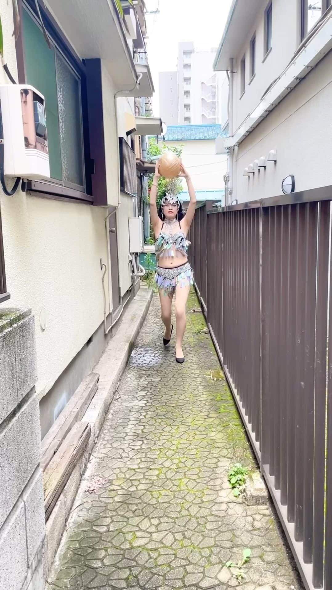 のインスタグラム：「【お申込みは本日7/2(日)23:59まで‼️】  FC限定!かおり性誕グッズ 「GODDESSかおり☆豪運セット」  豪運を導きたもう〝三種のおチン器〟🔮 お契りは本日までとなりましたゾ〜!!!  さあ、妾と共に かおりの性誕を祝おうではないか⭐️ YES！マザーアース🌍  🪐お申込み＆詳細はベッド・インの♡ 今からのご乳会でも間に合いますゾ！ bedin1919.chu.jp/2023/06/fc2023/  #地球にホームステイ中の #GODDESSかおりからのビデオレター🌍 #古民家なので近隣迷惑を考慮し喋り声が控えめだ！ #生活感のある女神 #編集アフレコDIYだよ☆ #GODDESSかおり #益子寺かおり #ベッドイン」