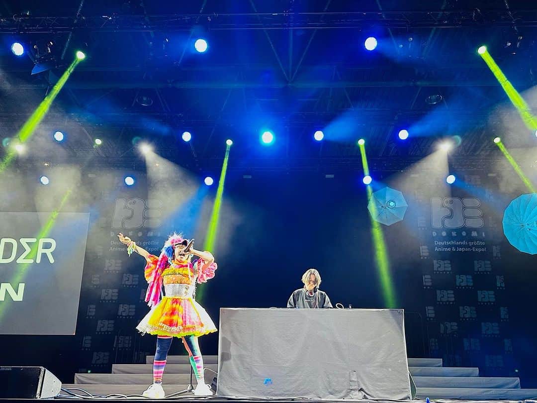 KARIN さんのインスタグラム写真 - (KARIN Instagram)「Thank you DoKomi🎀💗 Vielen Dank!!  #dokomi #germany #düsseldorf #🇩🇪」7月2日 0時17分 - karin.tempurakidz