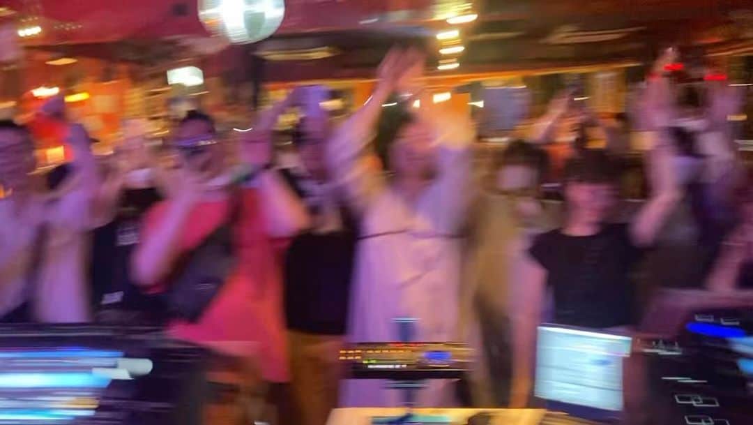 DE DE MOUSEのインスタグラム：「Sound Inn EX 江ノ島OPPA-LA終了！ ホント同窓会みたいでたのしかった〜 チェリボとセッション楽しすぎ」