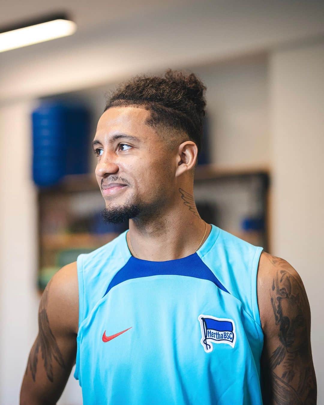 ヘルタ・ベルリンのインスタグラム：「Die ersten Tage von @jeremydudziak in 🔵⚪️! 📸 . . #HaHoHe #HerthaBSC」