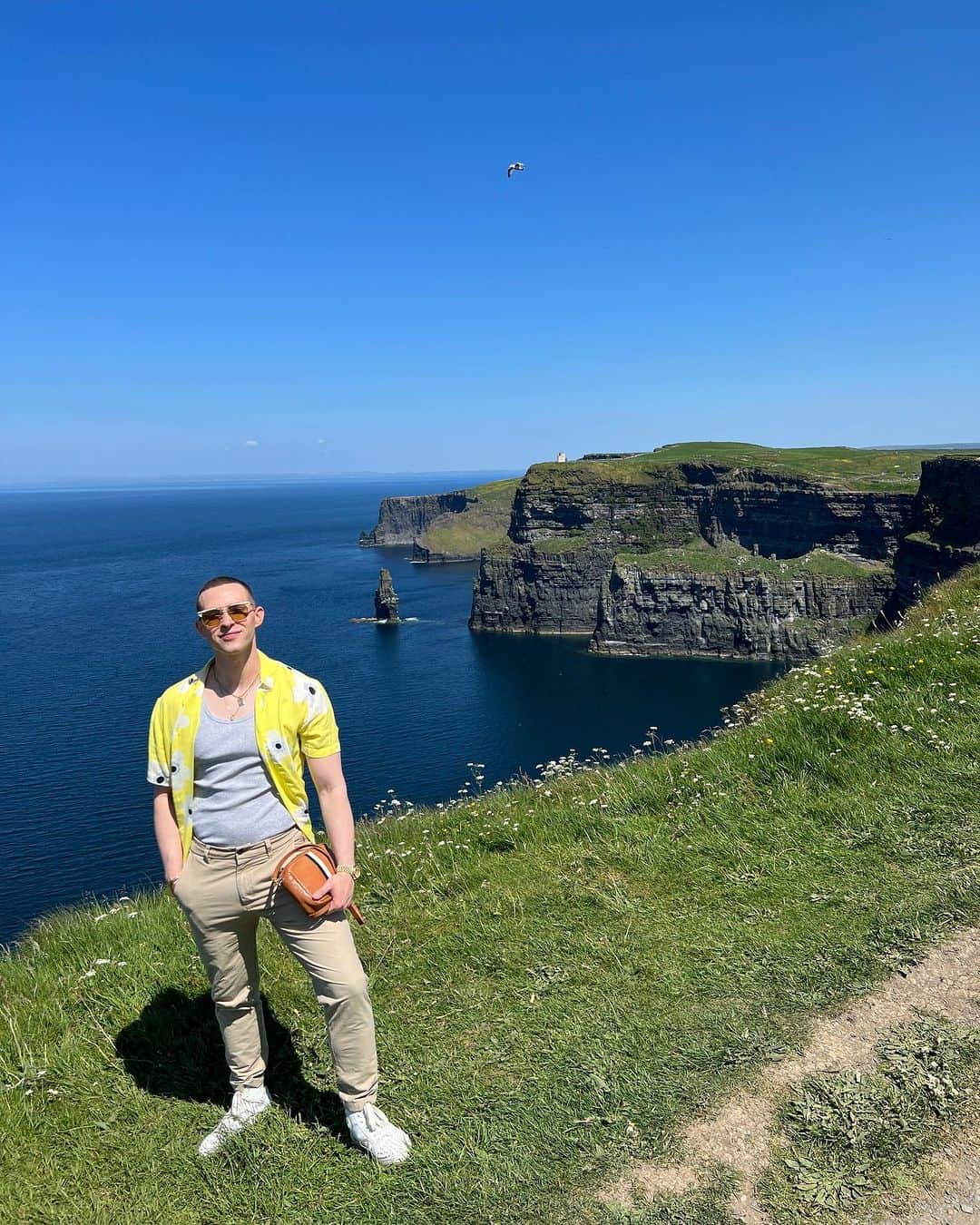 アダム・リッポンさんのインスタグラム写真 - (アダム・リッポンInstagram)「I went for a hike」7月2日 2時00分 - adaripp