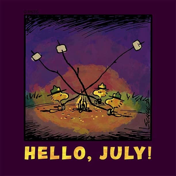 スヌーピーのインスタグラム：「Hello, July!」