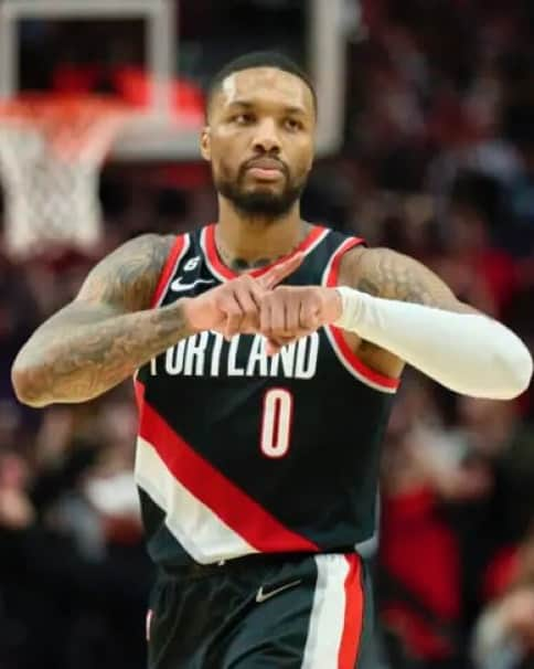 レイチェル・ニコルズさんのインスタグラム写真 - (レイチェル・ニコルズInstagram)「This may be the cleanest trade request I’ve ever seen - I mean, is anyone unhappy @damianlillard asked for a trade from the #Blazers? Even my Portland friends seem to be saying versions of “he did everything he could” and that they wish him the best trying to go win a title somewhere else. (Which is classy btw)」7月2日 2時38分 - rachel_nichols