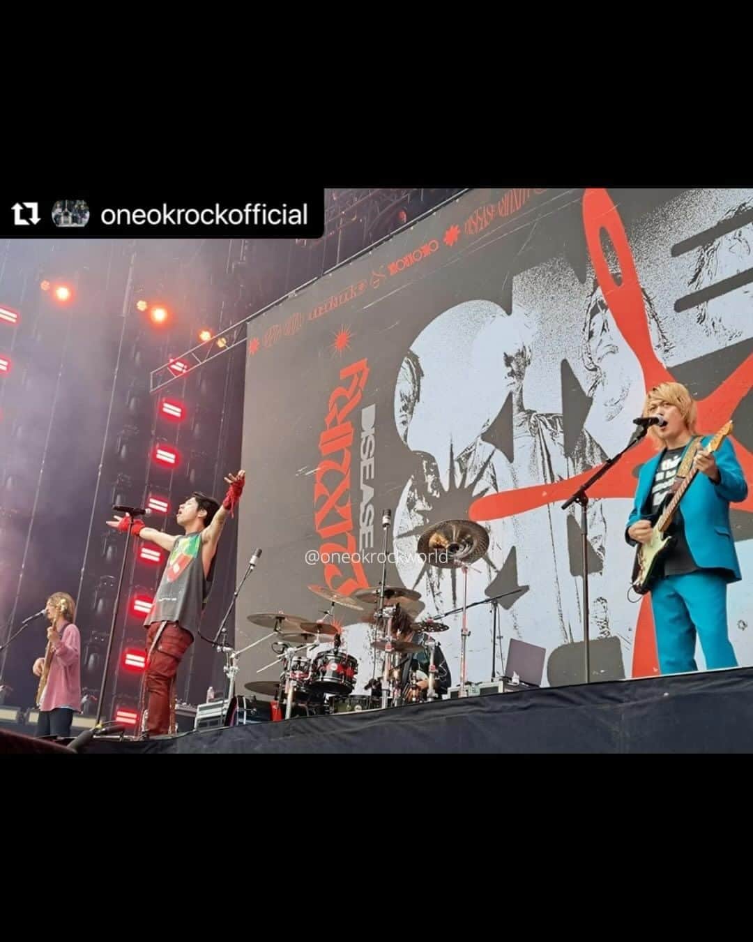 ONE OK ROCK WORLDのインスタグラム：「- ◆MUSE WILL OF THE PEOPLE EUROPE TOUR 2023 Day 4   #Repost  @oneokrockofficial  ・・・ Bordeaux!!  ボルドー!!  BORDEAUX!!  #ONEOKROCK #MUSE #Europe #tour  .  @10969taka ・・・  Bordeaux 🇫🇷 マジたのしかった。  I really enjoyed it.  .  @tomo_10969  ・・・ Bordeaux 🔥 Merci pour votre accueil chaleureux. On s'est bien amusé ! Merci à vous !☺️  ツアー後半戦はボルドーから🔥 最後まで楽しみながら、音を届けてきます  ボルドー🔥 温かく迎えてくれてありがとう。 とても楽しい時間を過ごしました！ ありがとう！☺️  Second half of the tour starts in Bordeaux🔥 I will enjoy and bring the sound to the end.  Bordeaux🔥 Thank you for the warm welcome 🔥 I had a really good time!  Thank you ☺️  @muse @oneokrockofficial @kazulenphoto 📸  #WILLOFTHEPEOPLEEUROPETOUR2023 # #luxurydisease #oneokrock #drummer  .  @toru_10969  ・・・ So much fun last night! Bordeaux 🇫🇷  昨夜はとても楽しかった！ ボルドー🇫🇷  #willofthepeople #muse  - #WILLOFTHEPEOPLEEUROPETOUR2023 #Bordeaux #oneokrockofficial#10969taka#toru_10969#tomo_10969#ryota_0809#fueledbyramen#luxurydisease」