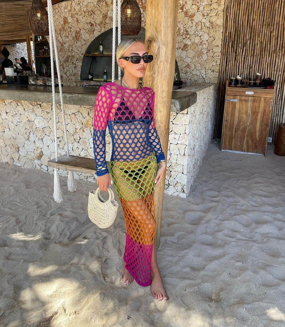 ASOSさんのインスタグラム写真 - (ASOSInstagram)「Crochet has woven itself into summer and this semi-see-through look is perfect for throwing over a 'kini 👙☀️  ASOS DESIGN crochet beach dress [122025375] As Seen On graceymcloughlin [she/her]」7月2日 3時00分 - asos