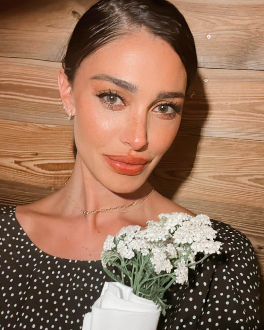 ベレン・ロドリゲスのインスタグラム：「Flores selvajes」