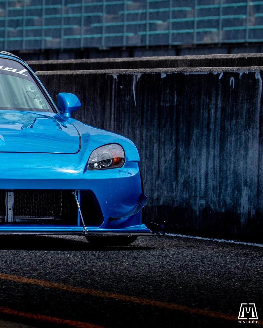 mistbahnさんのインスタグラム写真 - (mistbahnInstagram)「_ ABOVEORIGINAL Honda AP1 S2000 _ 🚗: @aboveoriginal.kiyoshi 📷: @mistbahn _ Shot on May-7 2022 🏁"JJ Cup Rd.5" organized by @yujichocoball Central Circuit (Hyogo, Japan) _ JP) 2022年5月7日 セントラルサーキット、イエロードラゴンさん( @yujichocoball )主催「第5回 JJ杯」で撮影。 _ _ #jjcup #jj杯 #yellowdragon #イエロードラゴン #黄龍會 #centralcircuit #セントラルサーキット #k1laboratory #k1lab #k1ラボ #k1ラボラトリー #honda #s2000 #hondas2000 #ホンダs2000 #s2k #ap1 #ap2  #f22c #f20c #fseries #timeattack #timeattackjapan #hondasontrack #cso #制動屋」7月2日 5時51分 - mistbahn