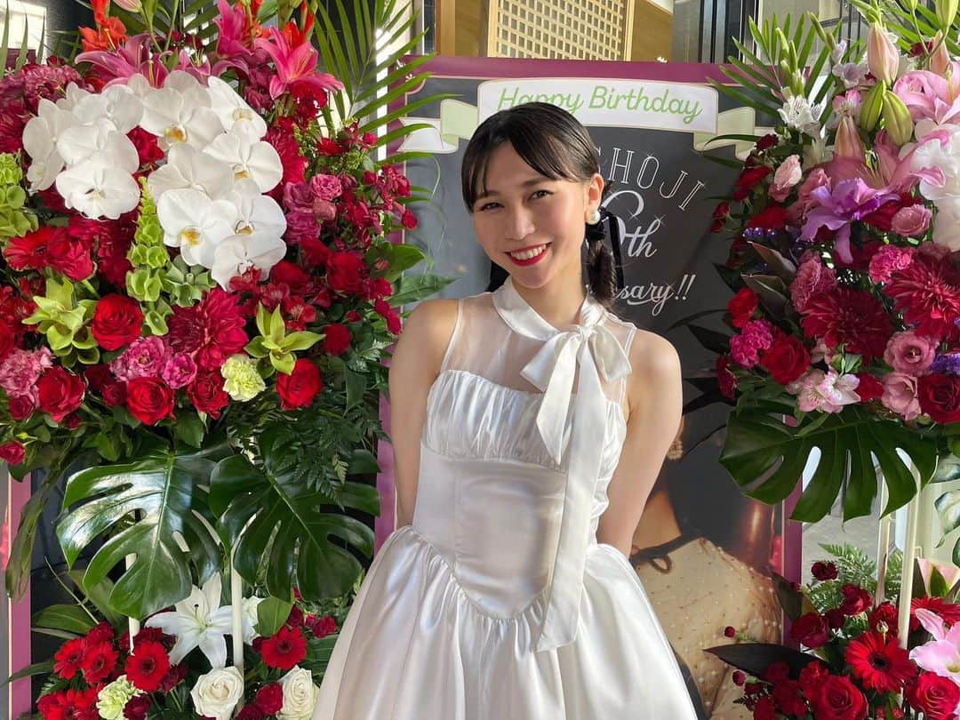 東京女子流のインスタグラム：「庄司芽生さん💚 お誕生日おめでとうございます🎉  #庄司芽生誕生日2023 #庄司芽生 #女子流」