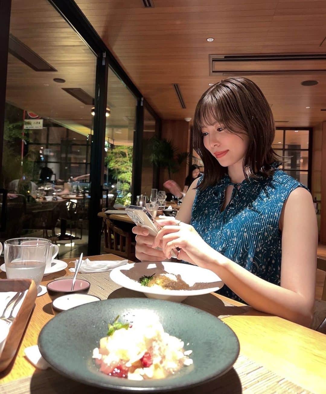 桃衣香帆さんのインスタグラム写真 - (桃衣香帆Instagram)「🐕🌙」7月2日 15時36分 - momoikaho