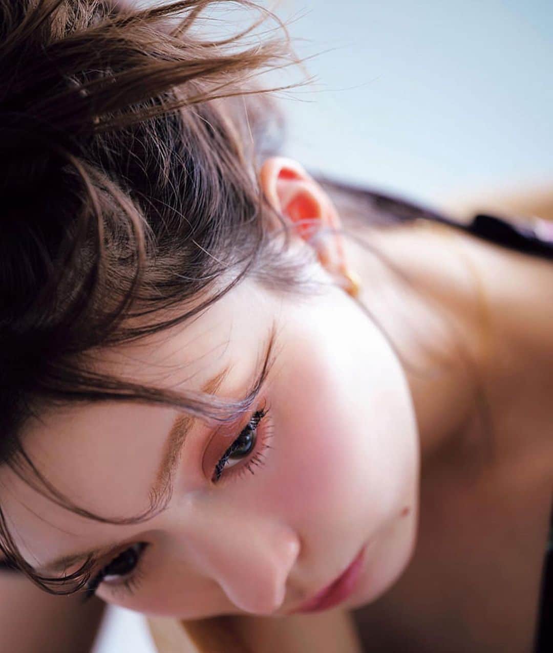 林由香里さんのインスタグラム写真 - (林由香里Instagram)「@sweet_editors   @alilouss  の素敵がいっぱいつまったページ📄🧚  #hair #makeup」7月2日 15時55分 - yukarihayashi