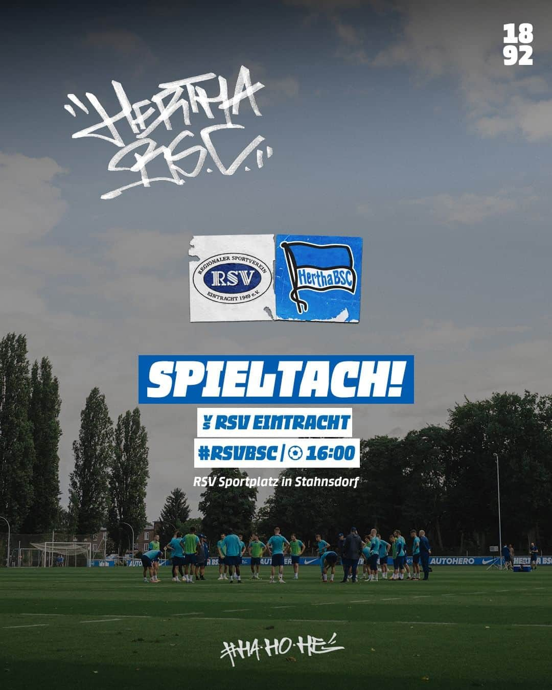 ヘルタ・ベルリンのインスタグラム：「Spieltaaaach! 🥳 Der erste Test der Saison steht an. Wir haben Bock! ✊  🆚 @rsv_eintracht_1949_fussball ⏰ 16:00 Uhr  📺  YouTube HerthaTV 👈 . . #RSVBSC #HaHoHe #HerthaBSC」