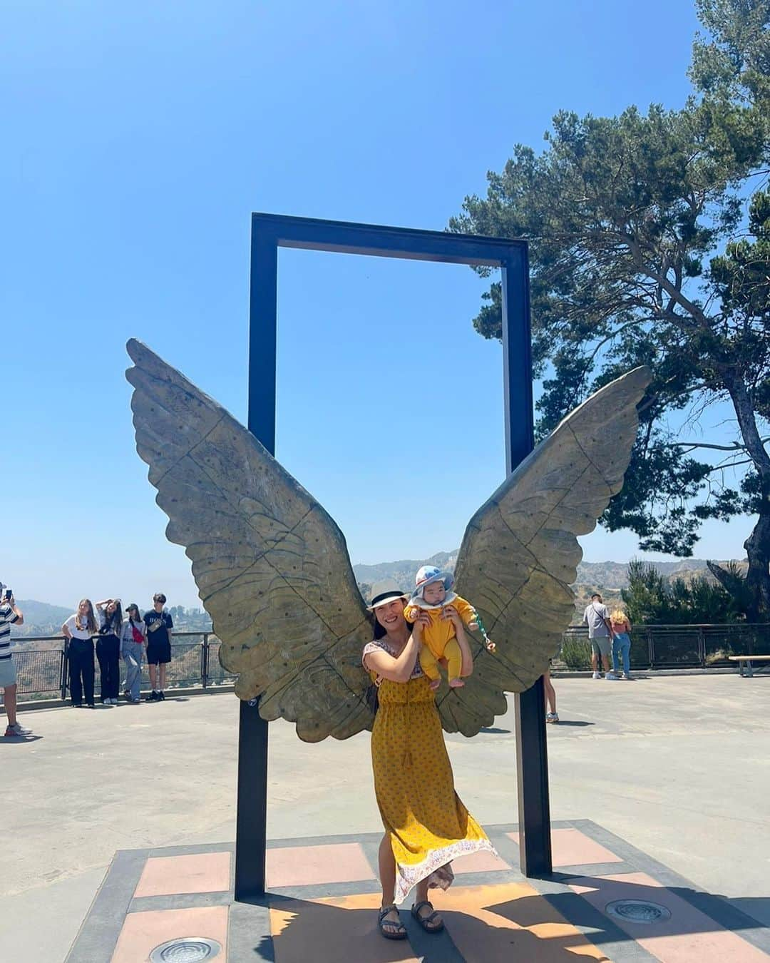 パク・ヒヨンさんのインスタグラム写真 - (パク・ヒヨンInstagram)「#griffithobservatory #firstvisit with Mino 🧡so happy to be with Mino my boy. Very Precious time with him 기타잘켜는 울언니 🥹 도 함께 동행 @lisoguitar」7月2日 16時21分 - heeyounglpga