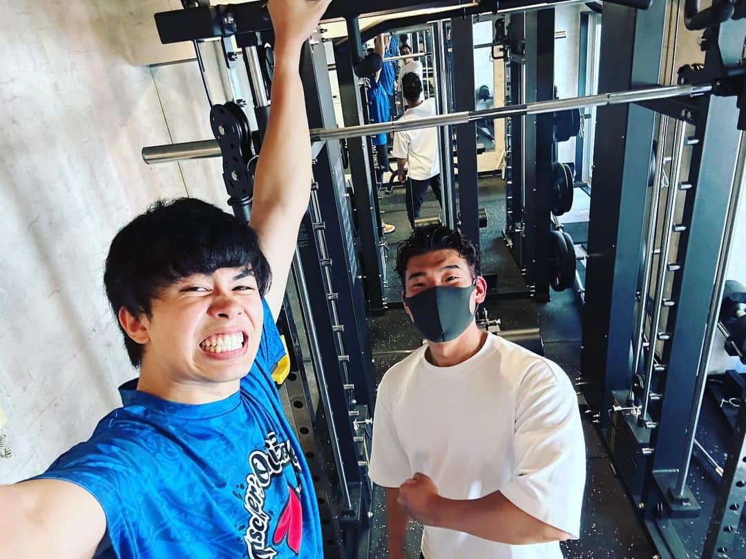 マサイのインスタグラム：「アニクロードパーソナルジムでまたトレーニングしてきた💪 マエティー先生今日もありがとうございます👍✨  通い詰めて、いい体つくるぞー！！ 目指せ新マサイ #knowell #マチョマチョ」