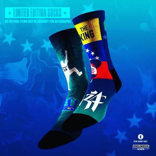 フェリックス・ヘルナンデスのインスタグラム：「Hey Seattle! Come see me on Monday, July 10th from 2-3pm at Pro Image SODO ( 1016 1st Ave S. ) to get your exclusive @forbarefeet “King Felix” Autographed Socks! “First Come, First Serve Only”.   *Please tag @forbarefeet in the post.」