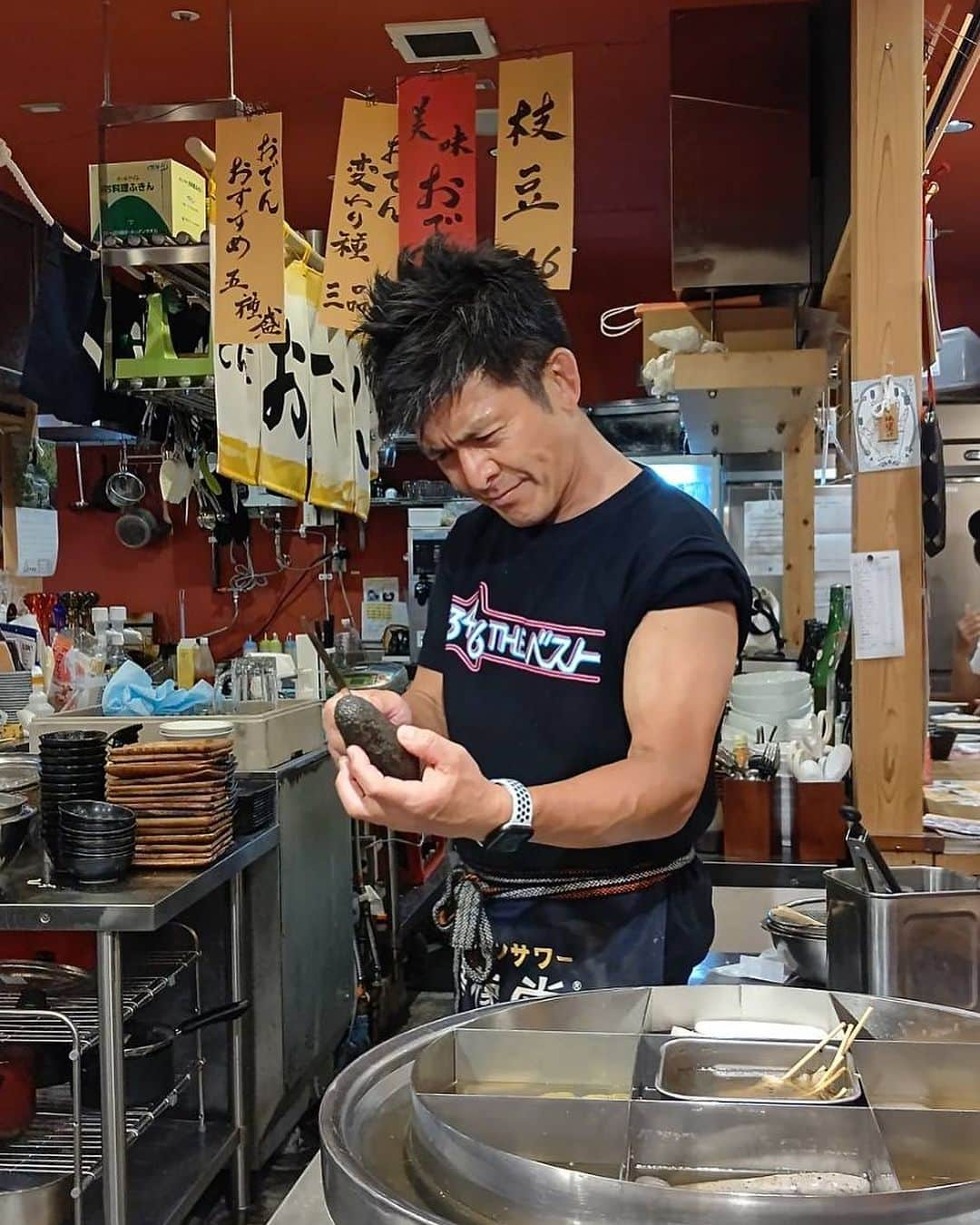 松山三四六さんのインスタグラム写真 - (松山三四六Instagram)「🥑🍅  長野県は、 昨日より9℃も高い 最高気温34℃になる日曜日😳  今日も トマト、がんも、オクラの 「どん底冷やしおでん3点盛り」 仕込みます😚  本日は、 15時から21時まで❗️ いつも有難うございます♪  #冷やしおでん #松本グルメ #松本居酒屋 #つなぐ横丁」7月2日 8時31分 - sanshiroumatsuyama