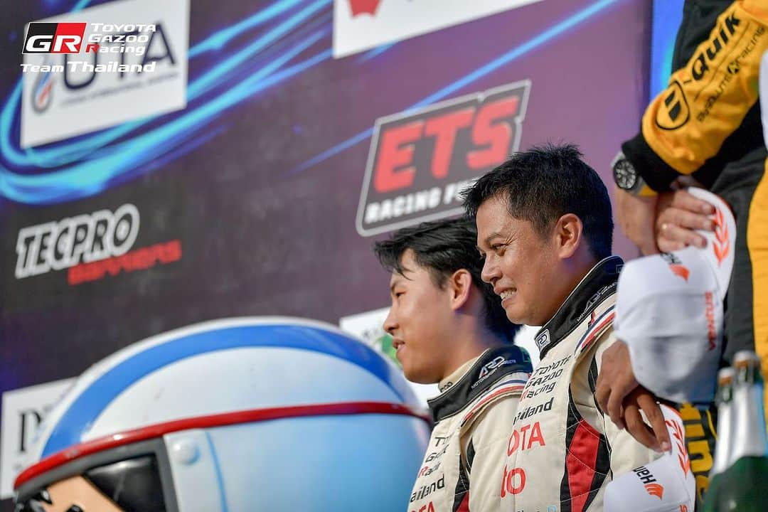 Toyota team thailandさんのインスタグラム写真 - (Toyota team thailandInstagram)「ลุยต่อวันนี้ Race 4 เชียร์ Man & Ton ในรุ่น GT3 ดุ แรง โหด 🚗#9 Drivers: ณัฐพงษ์  ห่อทองคำ (Nattapong H.) / มานัต กุละปาลานนท์ (Manat K.) Car: Lexus RC-F Class: GT3 Pro Race 3: 4th In Class & Overall」7月2日 9時12分 - toyotagazooracingteamthailand