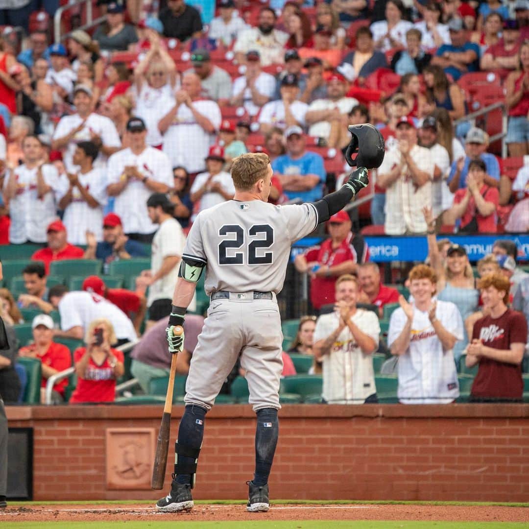 セントルイス・カージナルスのインスタグラム：「Doesn’t get any Bader than that. Welcome back, @aybaybader!」
