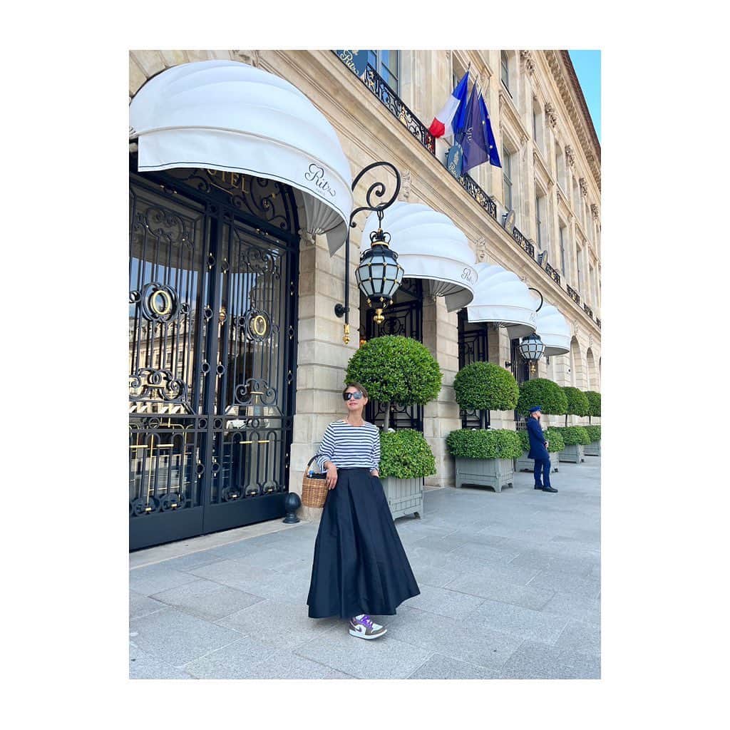 稲沢朋子さんのインスタグラム写真 - (稲沢朋子Instagram)「Paris  リッツパリ  #Paris #emilyinparis #巡り #🇫🇷 #アイテムタップしてね」7月2日 10時26分 - ina_tomo