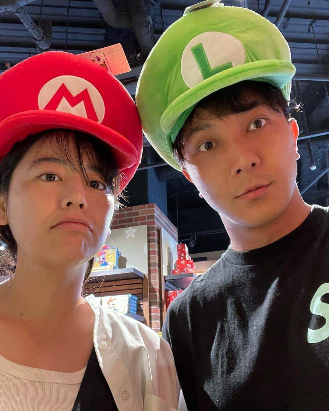 松井千士さんのインスタグラム写真 - (松井千士Instagram)「大阪旅行🐙 #usj  #ユニバ #嫁 #ティラノサウルス #テラノサウルスと勘違い #32 #紅屋」7月2日 16時58分 - chihito1114
