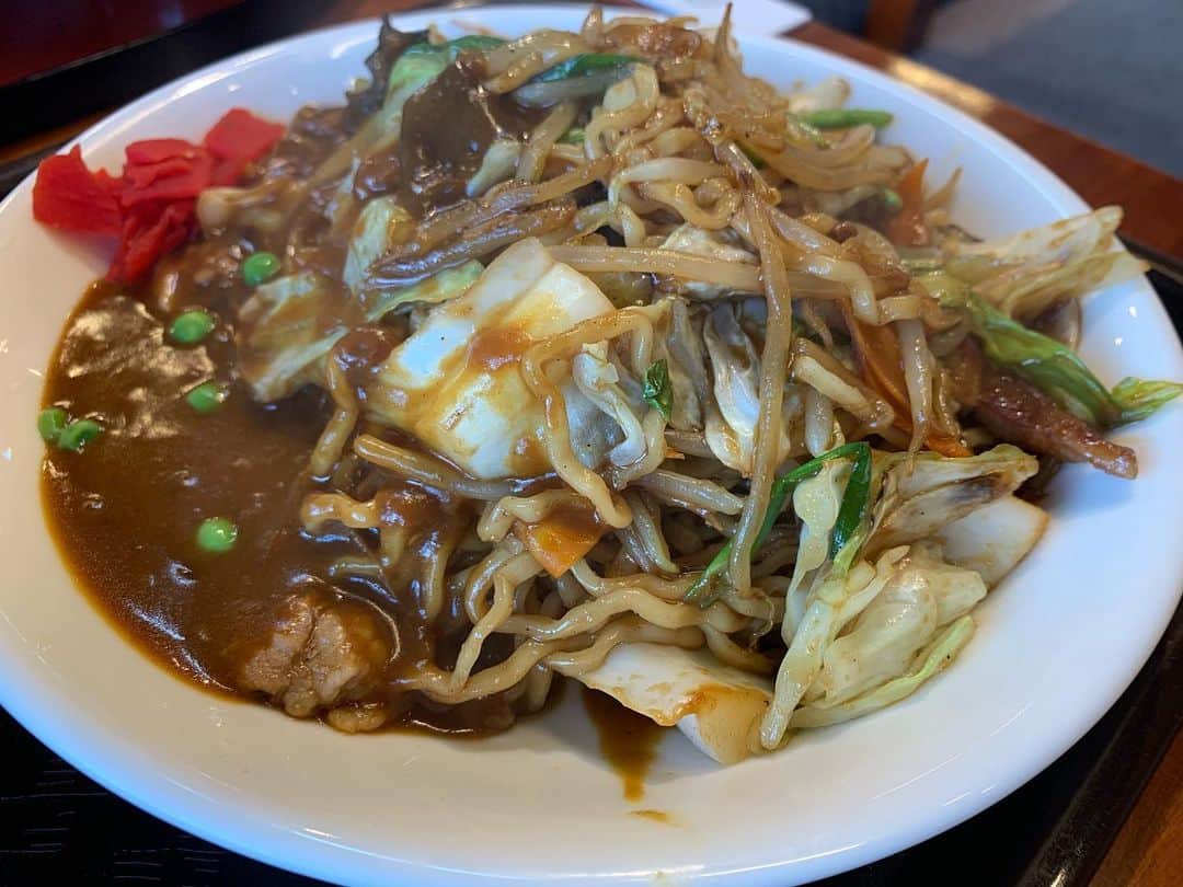 木曽大介のインスタグラム：「カレー焼きそば！こちらも会津名物だそうです！」