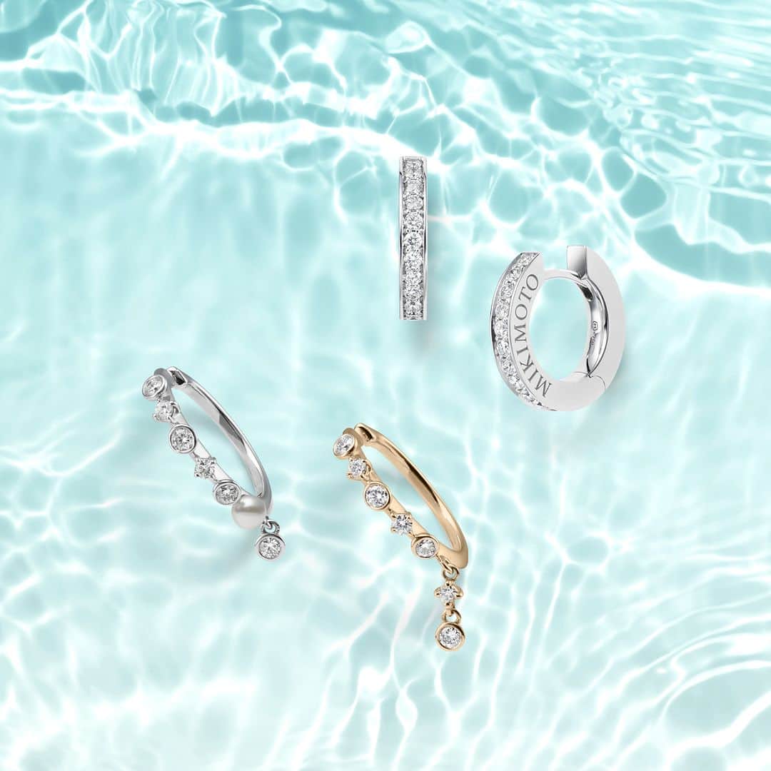 Mikimotoさんのインスタグラム写真 - (MikimotoInstagram)「Summer Jewellery Selection by MIKIMOTO – Glittering diamonds for a fresh and striking accent.  耳もとできらめくダイアモンドが、涼やかなアクセントに。  #MIKIMOTO #ミキモト」7月2日 12時00分 - official_mikimoto