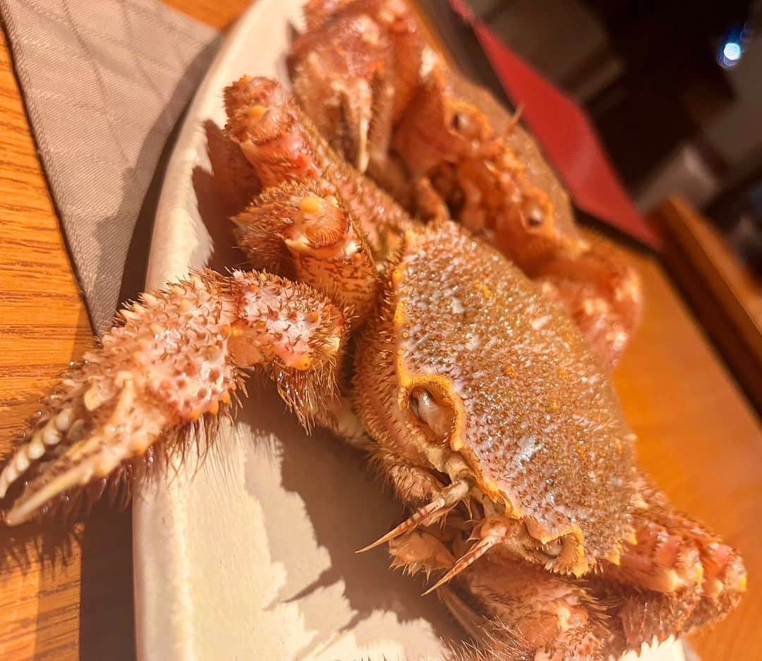 田中理恵さんのインスタグラム写真 - (田中理恵Instagram)「VEGAちゃんとカニ🦀食べてきました♡ とってもリフレッシュ出来て明日からまた頑張ろうって思いました୧꒰*´꒳`*꒱૭✧  美味しいもの食べるのって大切ですね🍀✨」7月2日 12時37分 - rieanesan