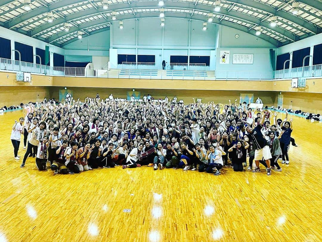 佐藤弘道さんのインスタグラム写真 - (佐藤弘道Instagram)「昨日は徳島県日帰り！  ワンダー元気セミナーです(^^) 約300名の皆さんと一緒に盛り上がって来ましたぁ〜！ やっぱり、対面での研修会はいいですねぇ〜♡ 徳島ワンダーの皆様、4年ぶりの開催ありがとうございました。 また、来年度もよろしくお願いしま〜す(((o(*ﾟ▽ﾟ*)o)))♡」7月2日 13時06分 - satouhiromichi023