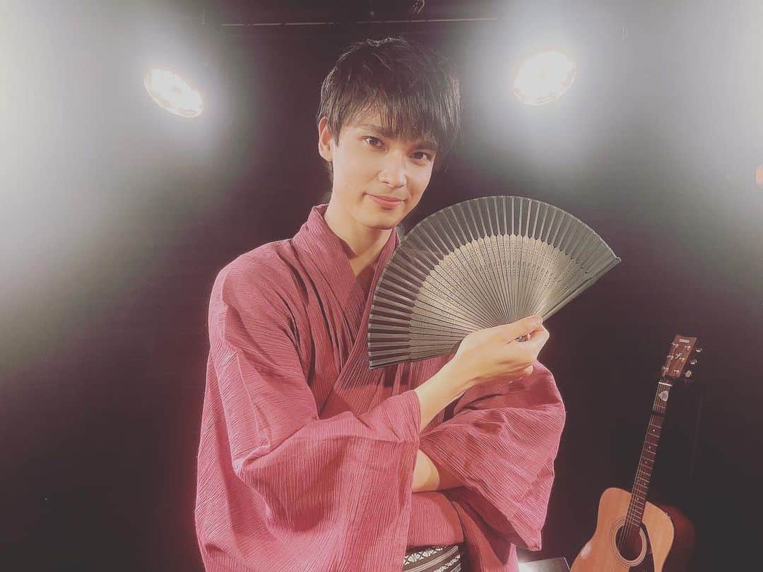 若菜太喜のインスタグラム：「若菜太喜 2nd Fan LIVE『キミと〜the second trip〜』 今回も3部制でしたが1日本当にありがとうございました!!! ゲストやスタッフさんにいっぱい支えてもらい、そしてファンの方々や関係者の皆様が足を運んで応援してくれたからこそ成功に終わりました。 また近々の配信で感想とか今後については話させてもらおうと思ってるんですが、ひとまず無事終わったことと、感謝を伝えたく投稿させていただきます。 今回来られなかった方もまた3rd、4thと続けていきたい気持ちがあるので、是非そちらに足を運んでくれると嬉しいです☺️ 本当にありがとうございました! みんなだいすきだ🙌 今夜別カットの写真をファンクラブの方に載せますので楽しみにしていてください!  #俳優 #役者 #アーティスト #若菜太喜 #followme」