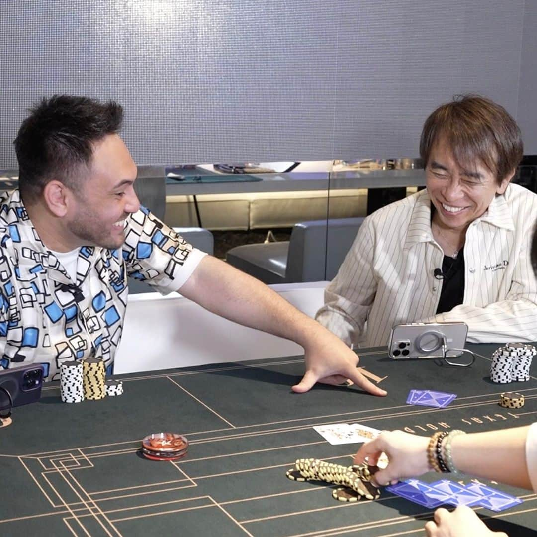 ダ・シルバ・ファビオ・岡さんのインスタグラム写真 - (ダ・シルバ・ファビオ・岡Instagram)「会長とPoker day good day!!!  #poker #ポーカー」7月2日 13時16分 - okafabio