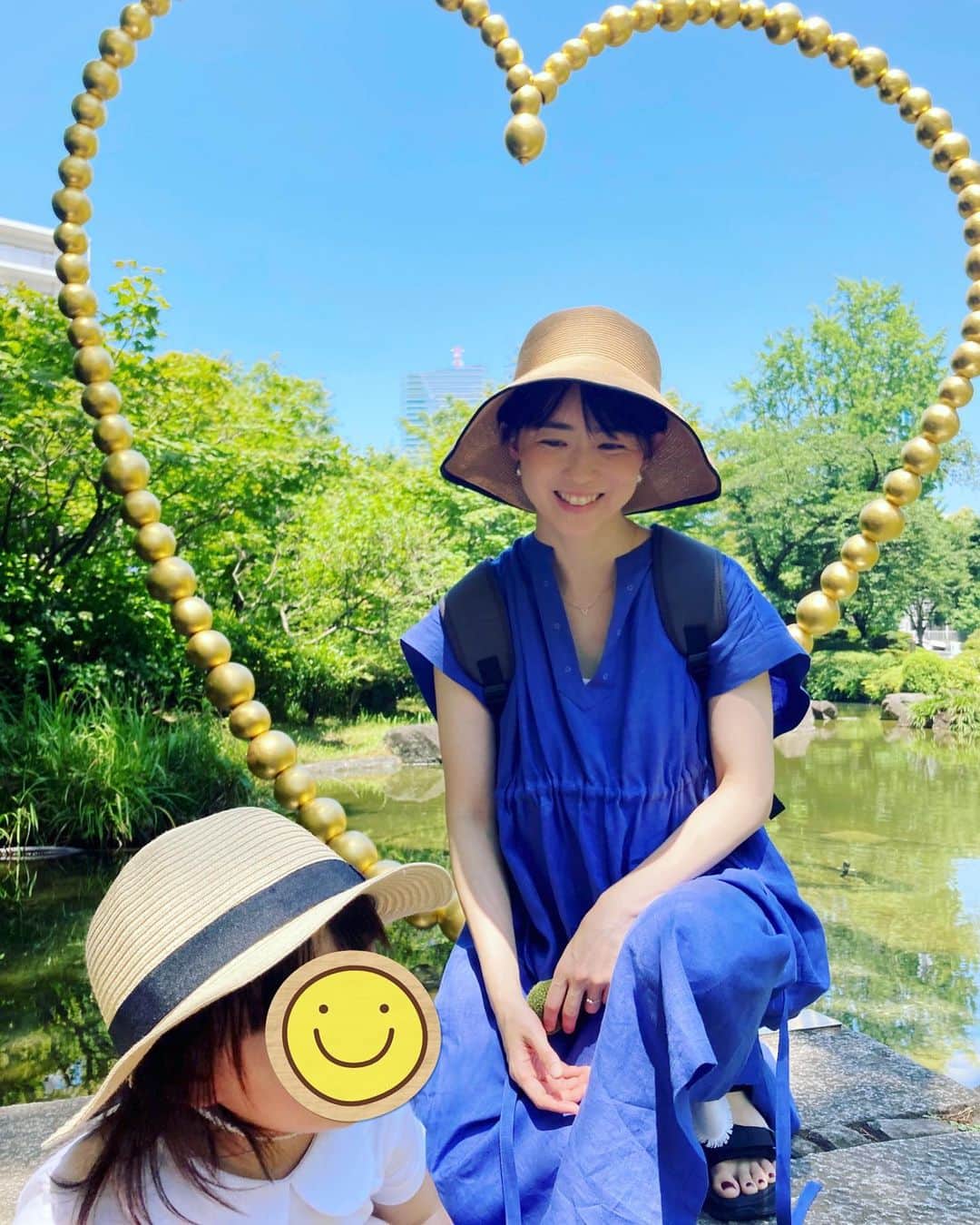 原田佳奈のインスタグラム：「・ ・  気づけばもう7月。  夏らしい気候になってきました。  どこか遠くへ行きたいな。  #麦わら帽子コーデ  #休日デート」