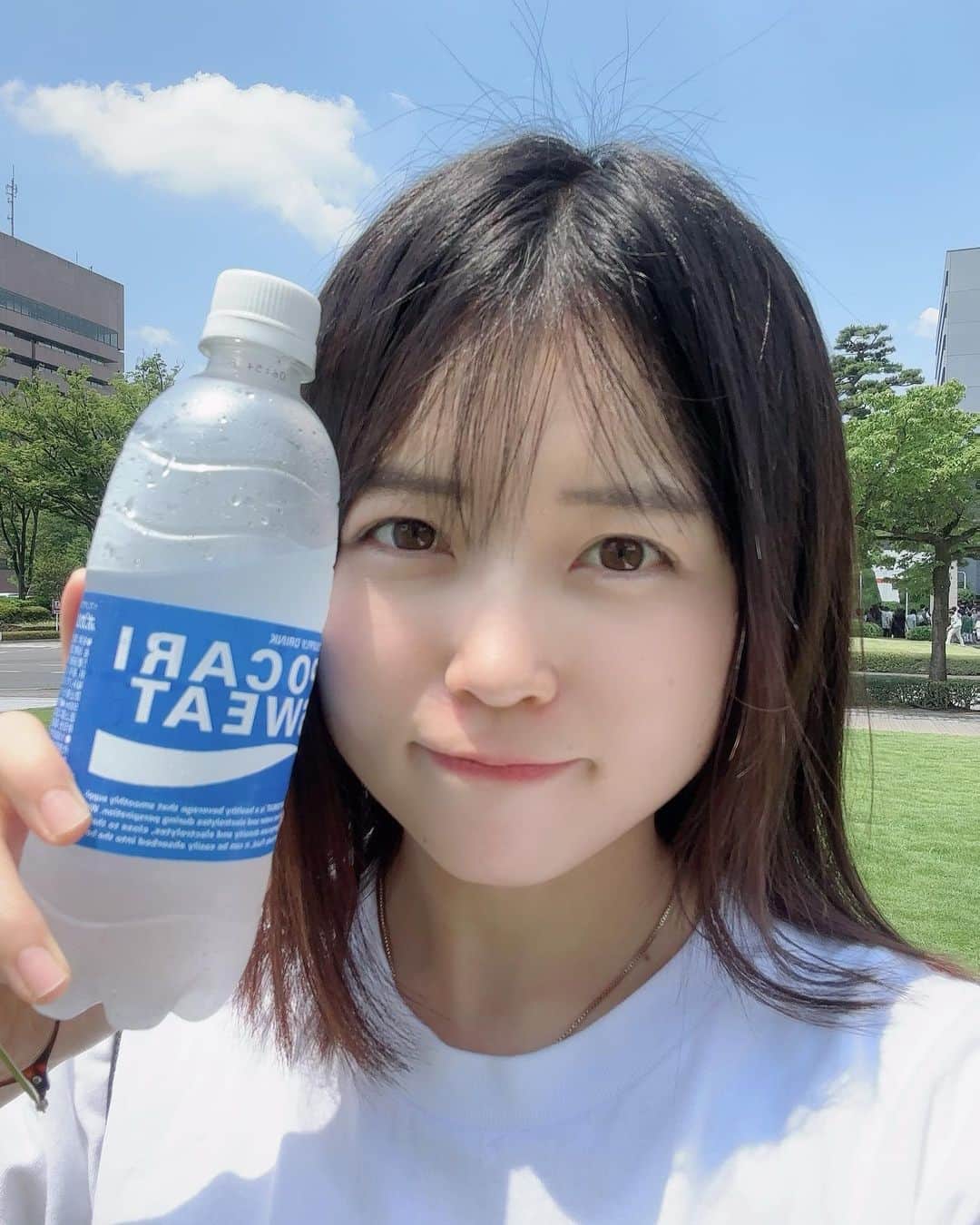 里咲りささんのインスタグラム写真 - (里咲りさInstagram)「群馬県庁のリボーンフェスに参加してきたよ！ これから2年間、群馬県庁の有効活用についてのRe:born会議の委員を務めることになりました！役に立てるようにがんばります！  さとさきが制作を担当させていただいているYouTubeチャンネル『劇団ぐんまちゃん』のパネルもあったよ！ これまでの経験をフルで活かせるように、音楽、映像、振り付け、全力で制作してるからぜひ検索してみてね！  #群馬 #群馬県 #ぐんまちゃん #社長 #起業家」7月2日 14時41分 - risasatosaki
