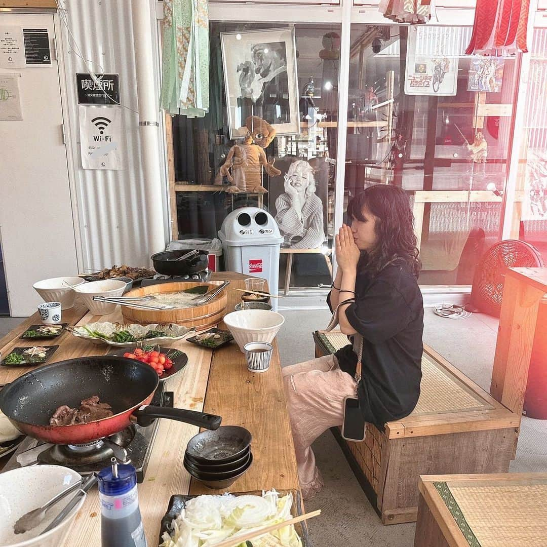 ちゃんMARIさんのインスタグラム写真 - (ちゃんMARIInstagram)「「あなた、そんなに食べたの？」ってマリリンモンローが言ってるみたい #馳せ合い #フードファイターちゃんMARI」7月3日 0時52分 - mari_crimson