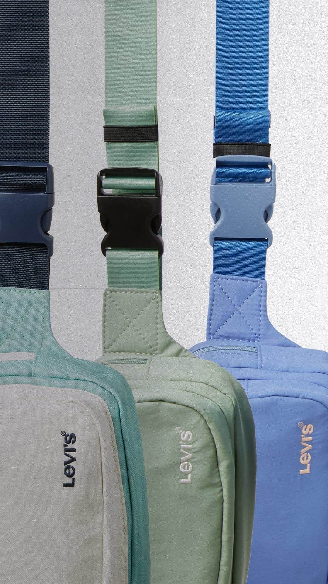 Levi’sのインスタグラム：「WHAT WE ❤️RN: Our fresh batch of Street Packs, just in time for your sunny-day plans. There’s a color for every look (we promise) and room for all your stuff—see those two zip pockets? What do you carry with you? Let us know in the comments. Meanwhile, shop in stories and link in bio.」