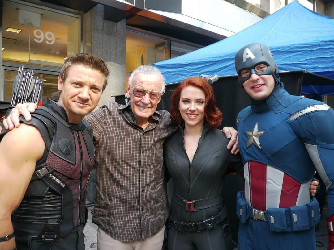 スタン・リーのインスタグラム：「60 years ago today, not one but TWO iconic teams debuted: The X-Men and The Avengers, both co-created by Stan and Jack Kirby.  Click the link in our stories to read about the origins of both groups. #StanLee #TheXMen #TheAvengers」