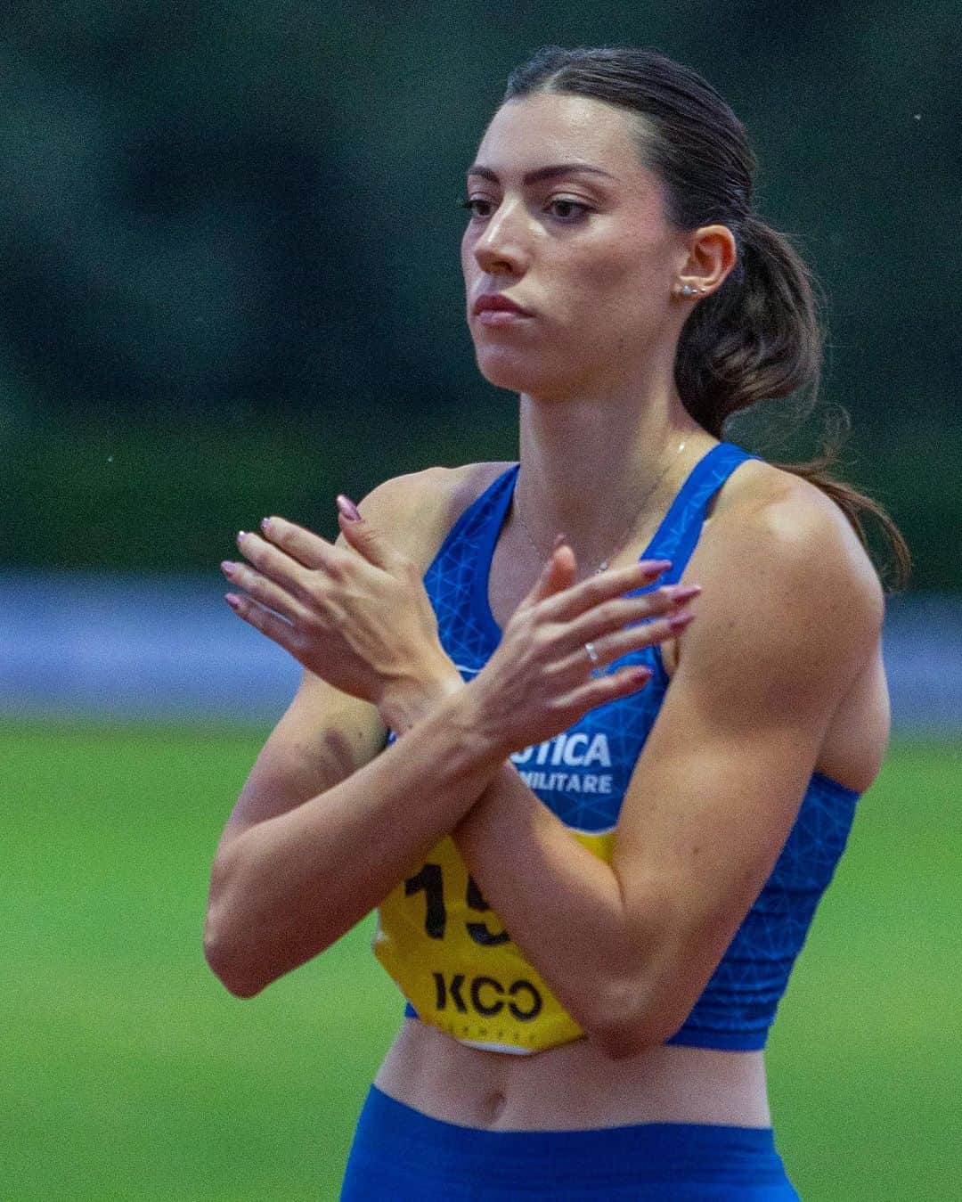アレシア・パヴェーゼのインスタグラム：「Meeting di Nembro ✨ #100m #SB 🙏🏼 #roadtothenext   📸 @ph_giulias e @gi0pese   #trackandfield #trackgirl #adidas #fit #motivation #sprinter #adidasgirl #fitnessmotivation」