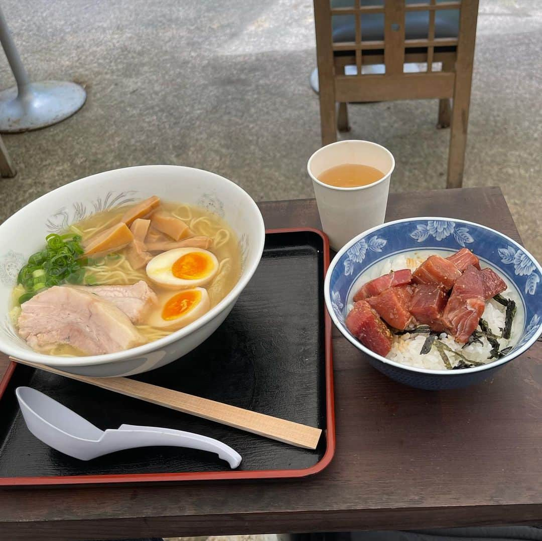 浅田斉吾のインスタグラム：「ラーメン河ツーリング！  #z900rs #z900rscafe #バイク  #バイク好きな人と繋がりたい  #バイク旅  #ラーメン河 #バイク男子 #バイク女子」