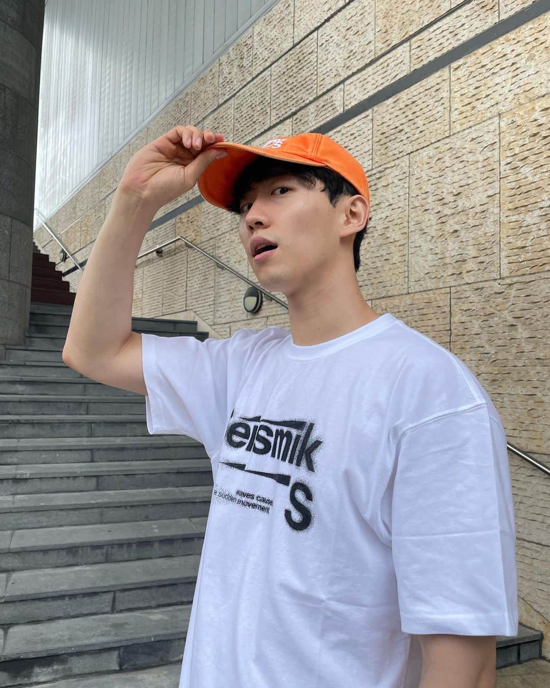 ヨン・ジェヒョンのインスタグラム：「오늘도 @seismik_official」