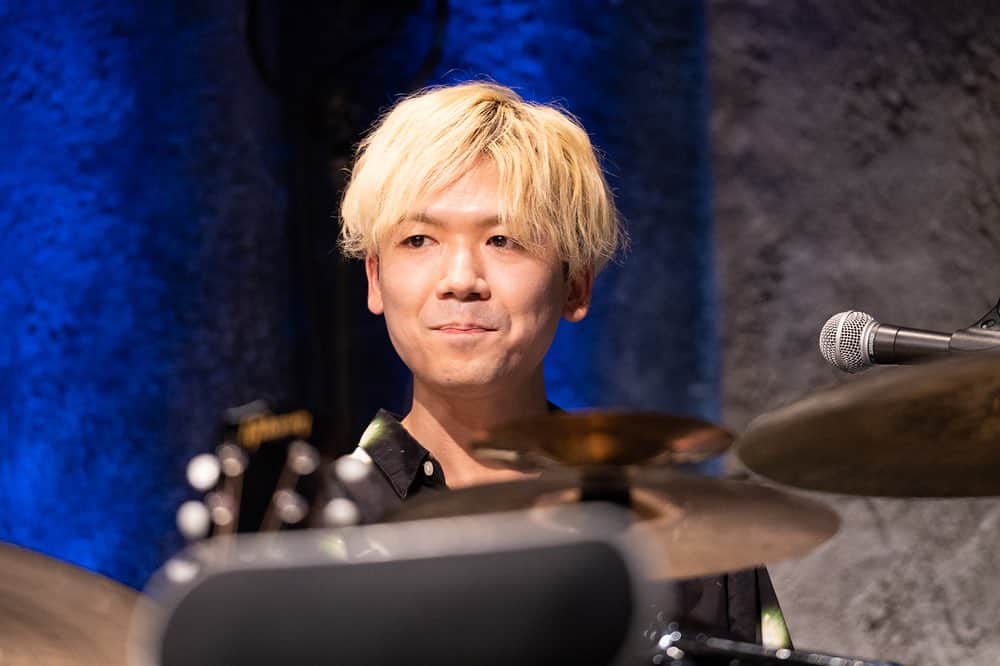 天野月さんのインスタグラム写真 - (天野月Instagram)「アマスイ追加公演@吉祥寺 2023年5月4日」7月2日 18時28分 - tsuki_amano_official