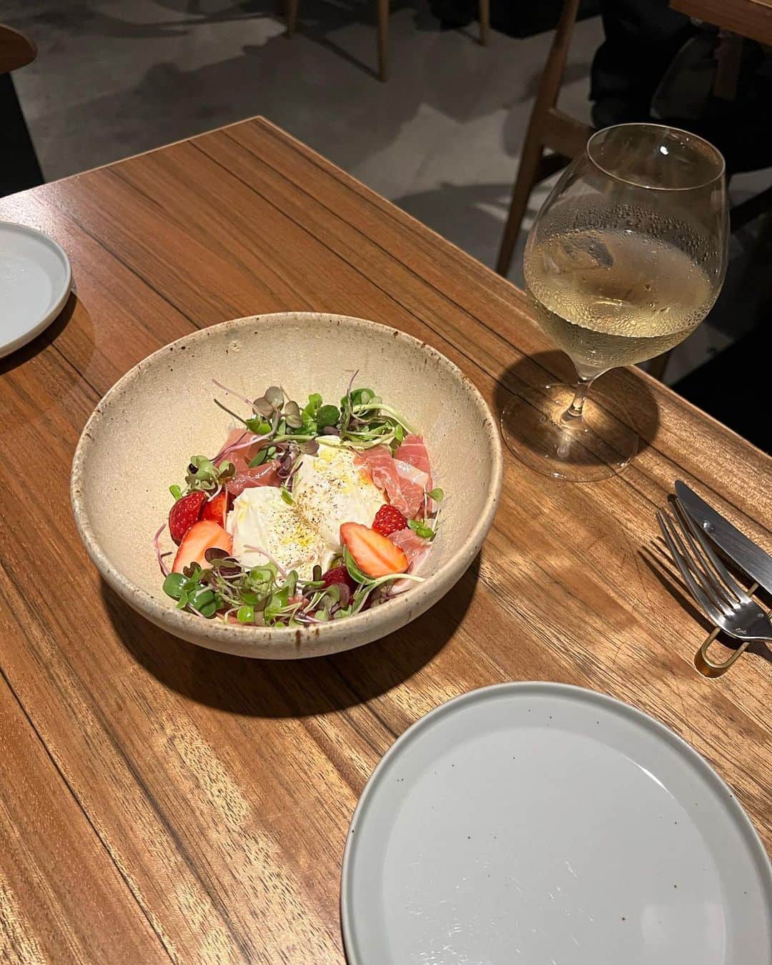 まるのグルメインスタ