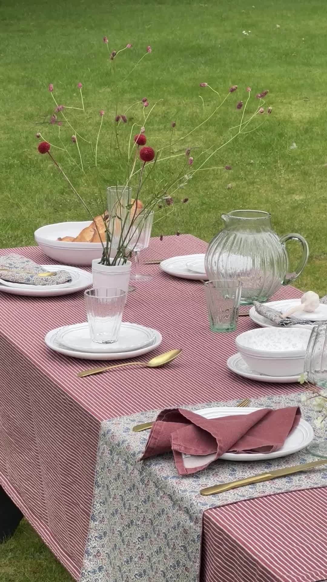 のインスタグラム：「It's alfresco dining time. ☀️⁣ ⁣ Prepare a beautiful tablescape with pieces from our extensive dinnerware range and pair them with beautiful handmade glasses from the Glass Collectables Range.⁣ ⁣ Now available on lauraashley.com and @nextofficial」