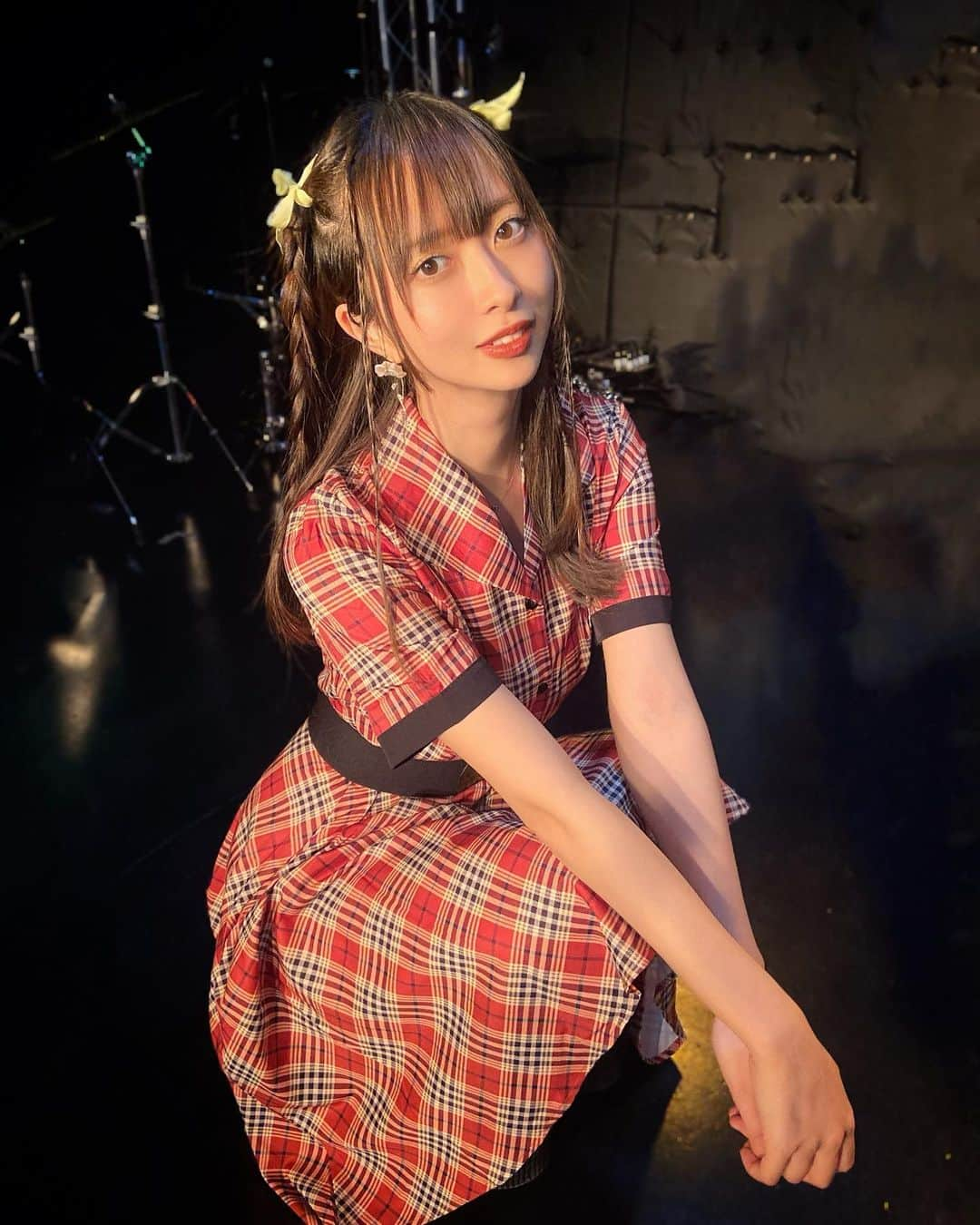 三嵜みさとさんのインスタグラム写真 - (三嵜みさとInstagram)「Live🖤  #fashion #レトロワンピース #rétro #miiramisato #live」7月2日 20時22分 - miiramisato