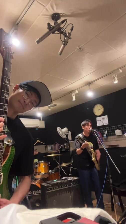 のインスタグラム：「Runny Noize告知 明後日7/4（火）  下北沢ろくでもない夜企画 『今夜は下北で』 オープン18:30/スタート19:00 チケット3500円 (ドリンク別)  チケット予約 tiget.net/events/252124  出演 Runny Noize ゆるめるモ！ 【オープニングアクト】 なんちゃらアイドル」