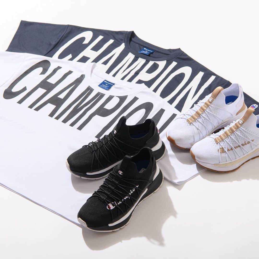 Champion Japanさんのインスタグラム写真 - (Champion JapanInstagram)「【WOMEN'S SPORT】  Item:Short Sleeve Shirt Number:CW-XS319 Color:White, Navy Size:M, L Price:¥5,390  Item:Flexer Tress Number:FLEXERTRE Color:Black×White, White Size:23cm,23.5cm,24cm,24.5cm,25cm  Price:¥9,350  #Champion#shortsleeve #tshirt #shoes #ショートスリーブ #tシャツ  #シューズ #スポーツスタイル #スポーツコーデ #チャンピオン #23SS」7月2日 21時01分 - champion_japan