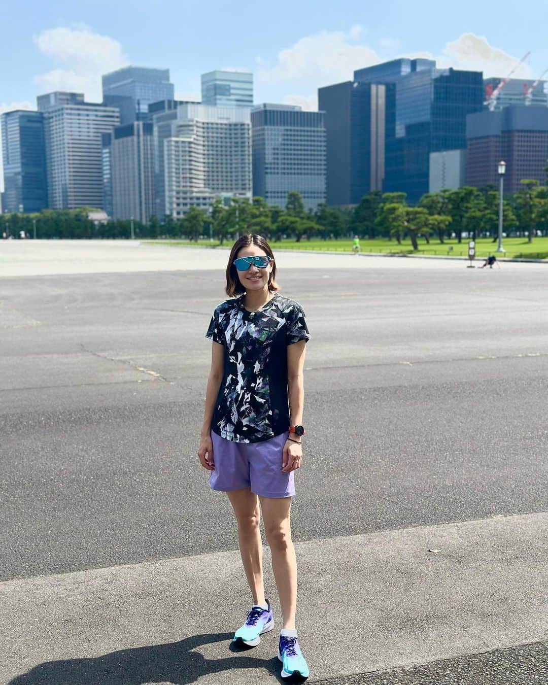 才藤歩夢のインスタグラム：「. とっても天気が良かった日の皇居ラン😎☀️🌈  #皇居ラン　#ランニング　　 #マイナビ #デサント　#DESCENTE #アミノバイタル　#インビザラインジャパン」