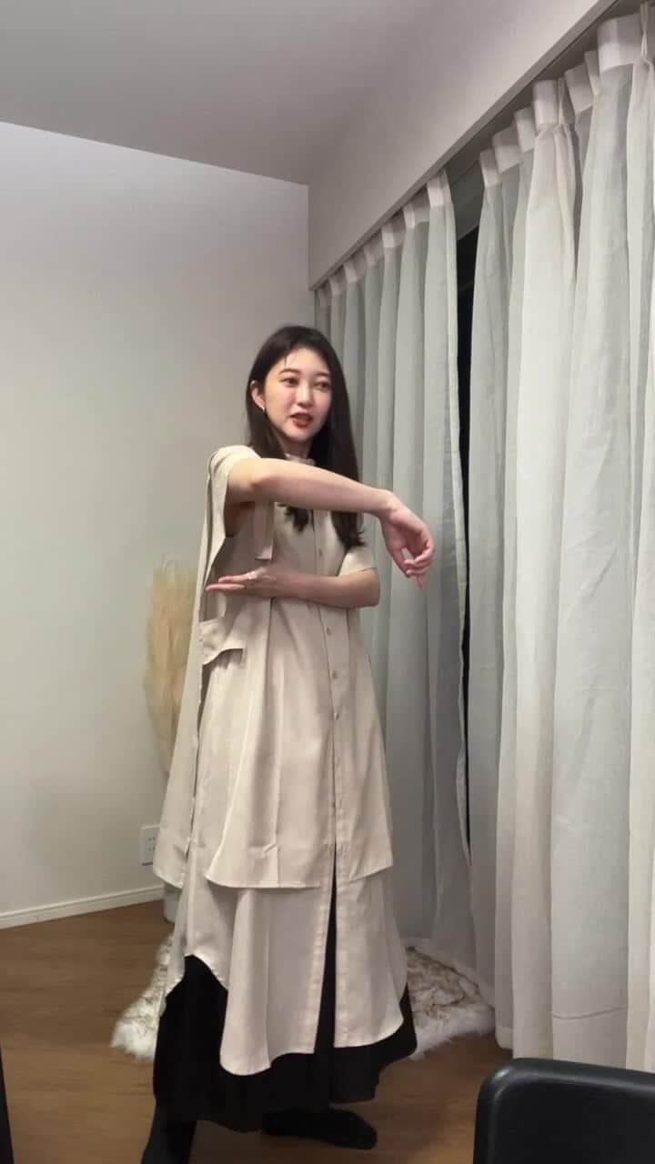 プチプラのあやのインスタグラム：「待望のポケット付きでデザイン性も抜群、アイロン不要の超万能ワンピ、紹介ライブです！」