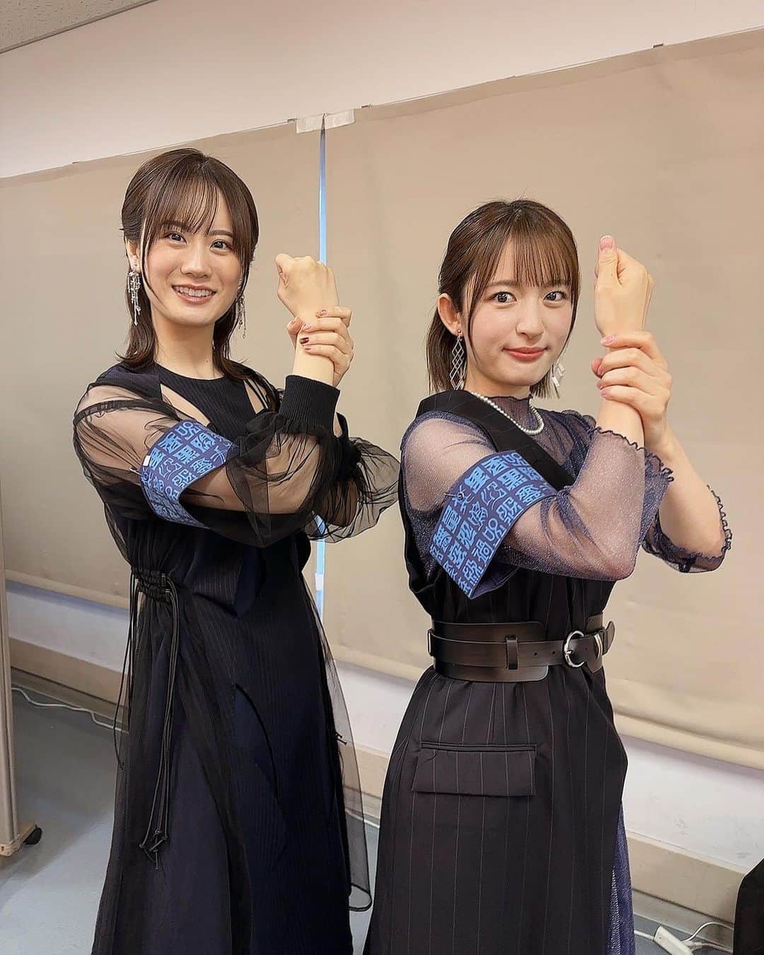 小松未可子さんのインスタグラム写真 - (小松未可子Instagram)「じゅじゅフェスありがとうございました！  一日どっぷり呪術×オーケストラの世界に浸かって、熱量も高く！お腹いっぱい胸いっぱいです( ˘ω˘)！  ありがとうございました〜！！！  放送もまもなくです！ご期待くださいませ〜！！！  お写真は全員がかなわずー！またの機会に！  楽屋で瀬戸ちゃんと香菜ちゃんとうっちーにオススメされたRRRを観なければ！(瀬戸ちゃんと香菜ちゃんがナートゥ楽しそうにくるくると踊ってた)」7月2日 22時27分 - mikako_komatsu